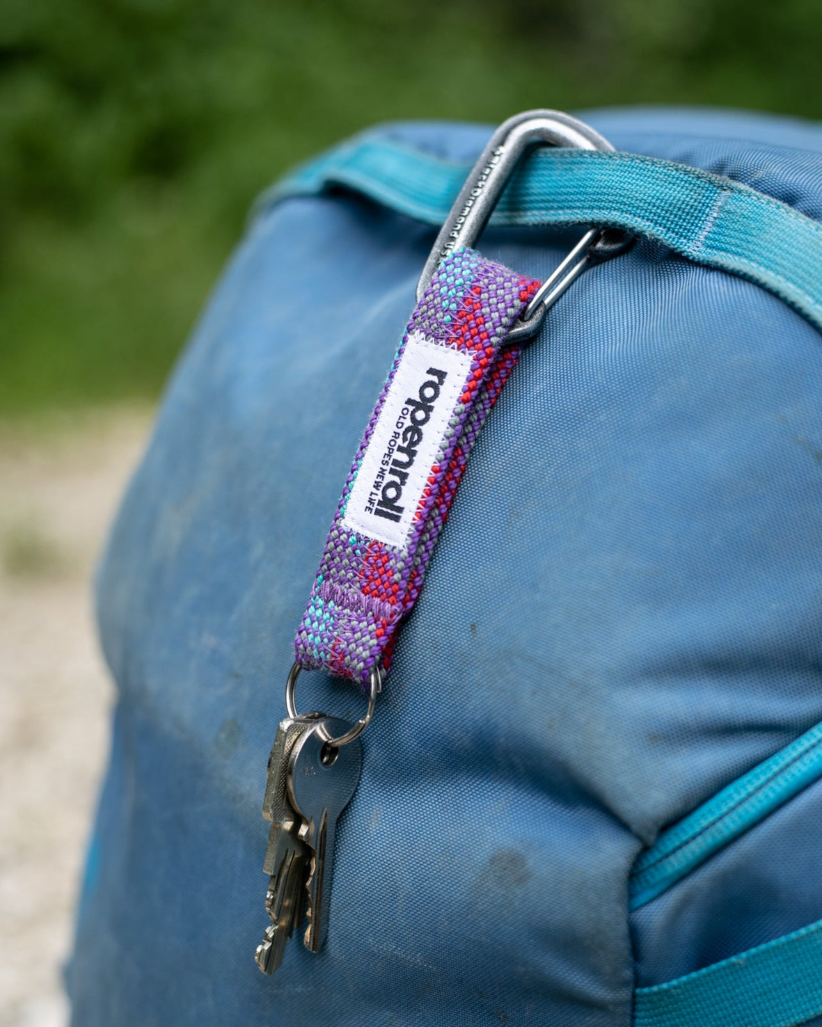 Portachiavi realizzato in corda da arrampicata, leggero, resistente e originale